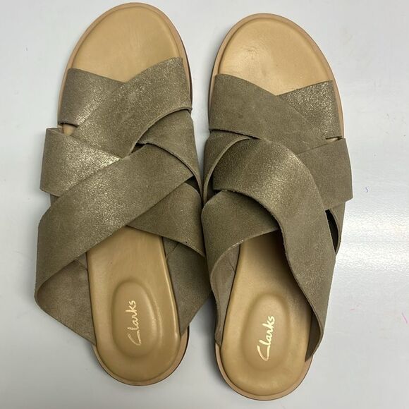 Clarks Willow Art Champagne Women’s Slip-on Flat Sandals- 9M - Picture 2 of 8